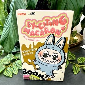 THE MONSTERS - Exciting Macaron Vinyl
Face Blind Box